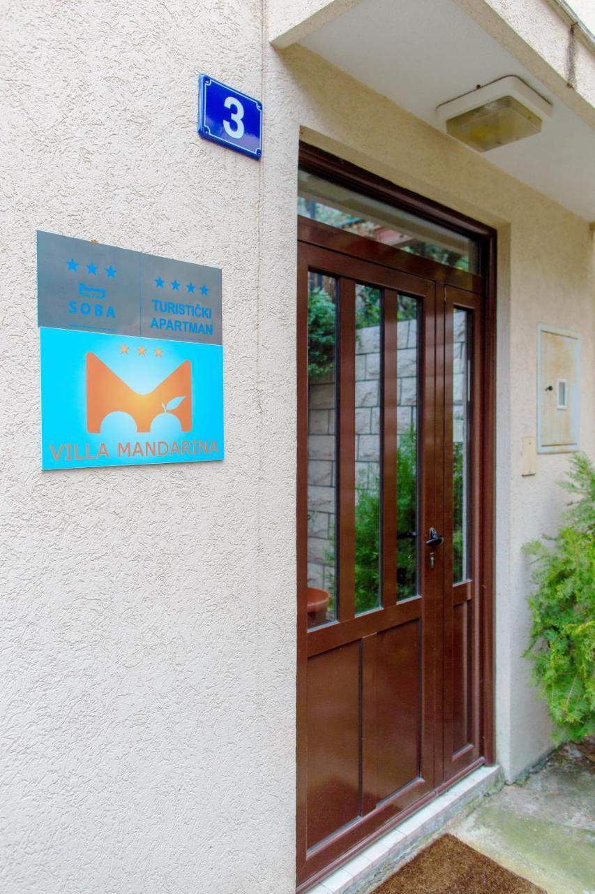 Guest House Mandarina บุดวา ภายนอก รูปภาพ